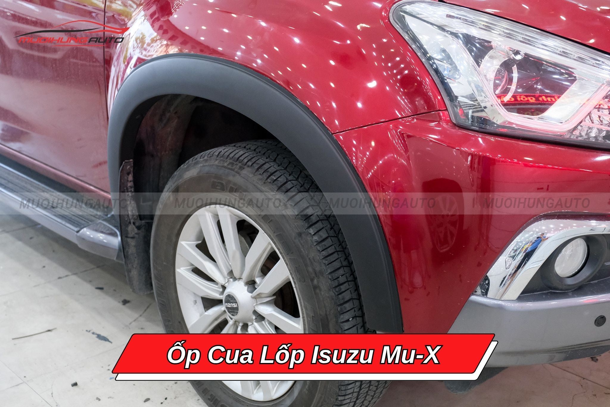 Ốp cua bánh Isuzu Mu-X