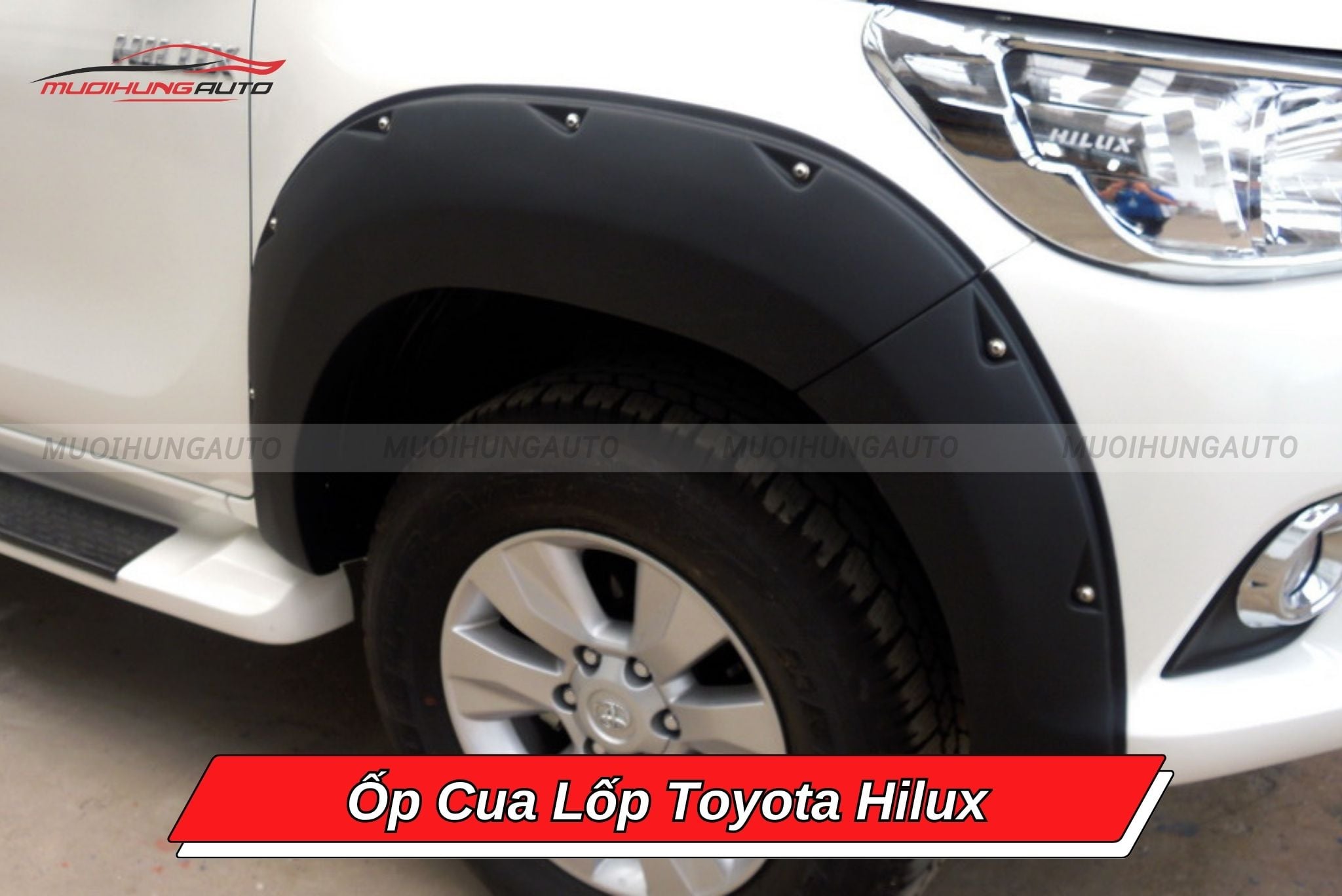 Ốp cua lốp Toyota Hilux