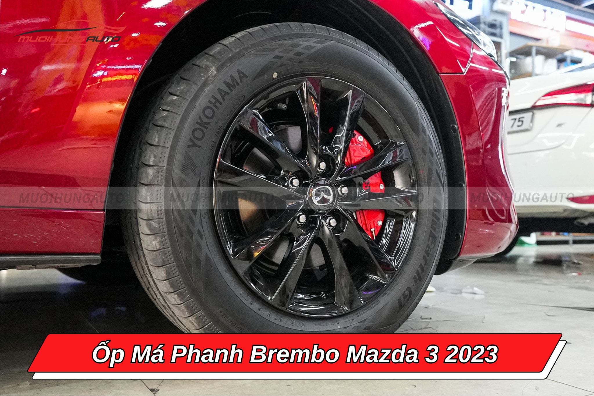 Ốp heo dầu Brembo Mazda 3 2023