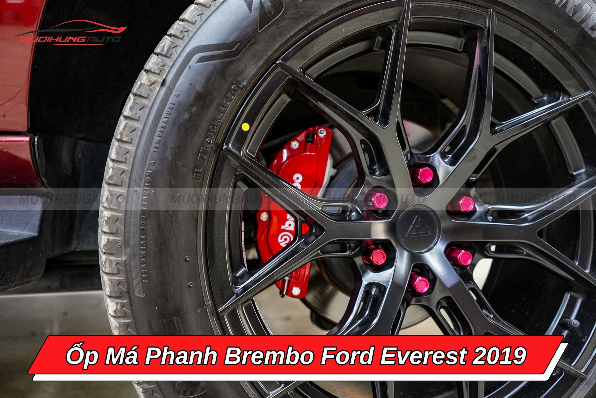 Ốp má phanh Brembo cho xe Ford Everest 2019