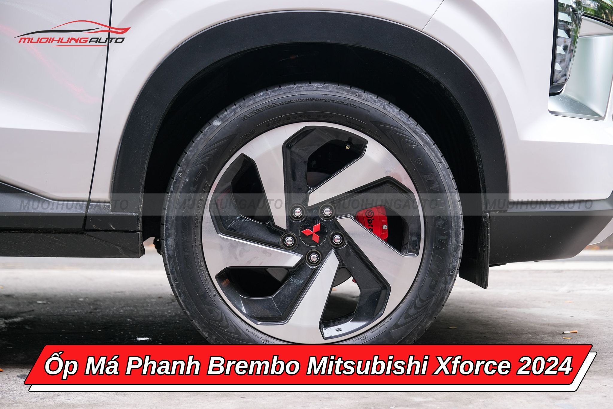 Ốp má phanh Brembo Mitsubishi Xforce 2024