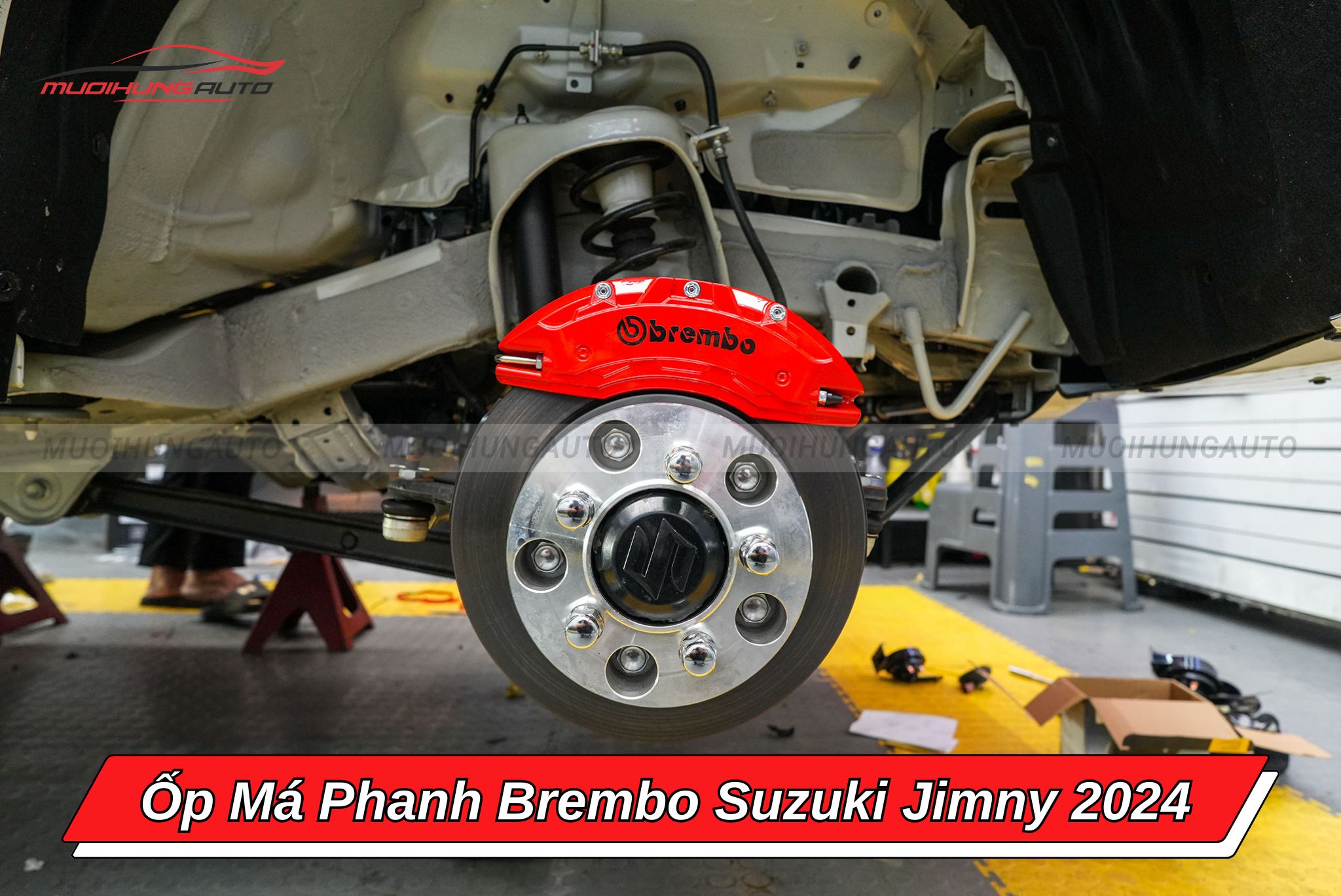 Ốp má phanh Suzuki Jimny 2024