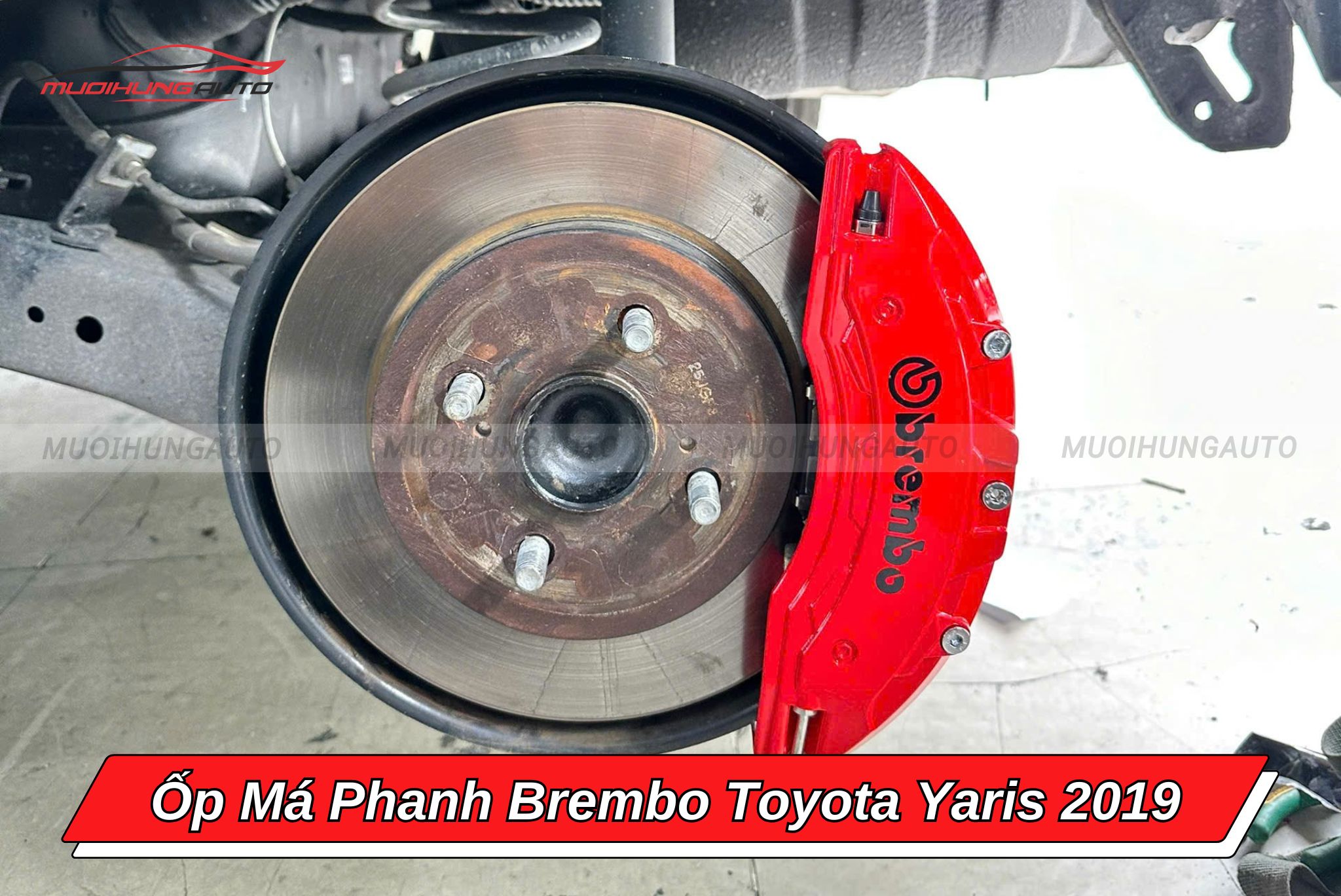 Ốp phanh Brembo cho xe Toyota Yaris 2019