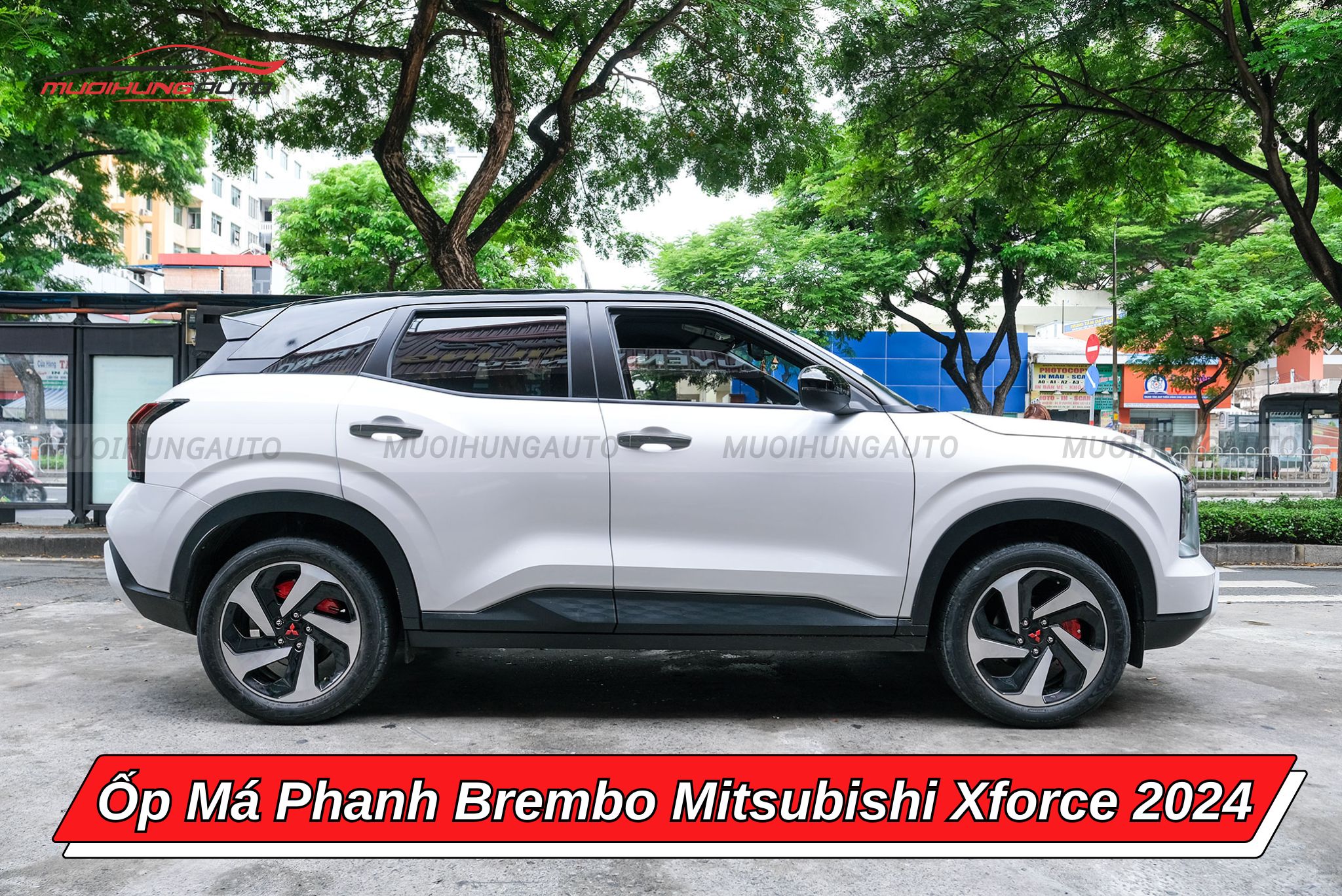 Ốp phanh Brembo Mitsubishi Xforce 2024