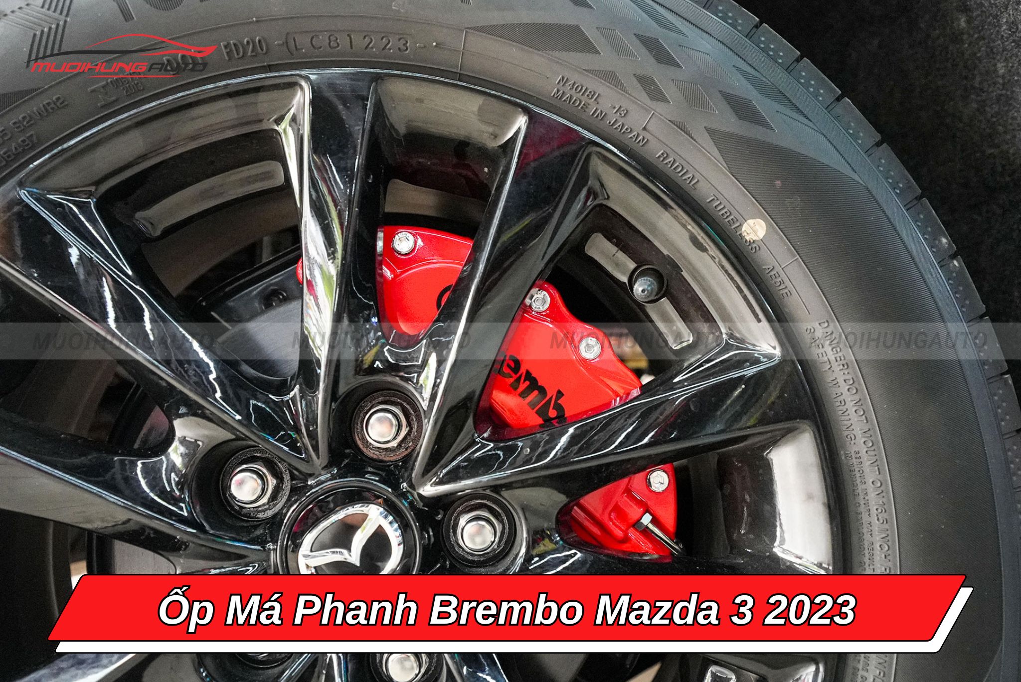 Ốp phanh Brembo ô tô Mazda 3 2023