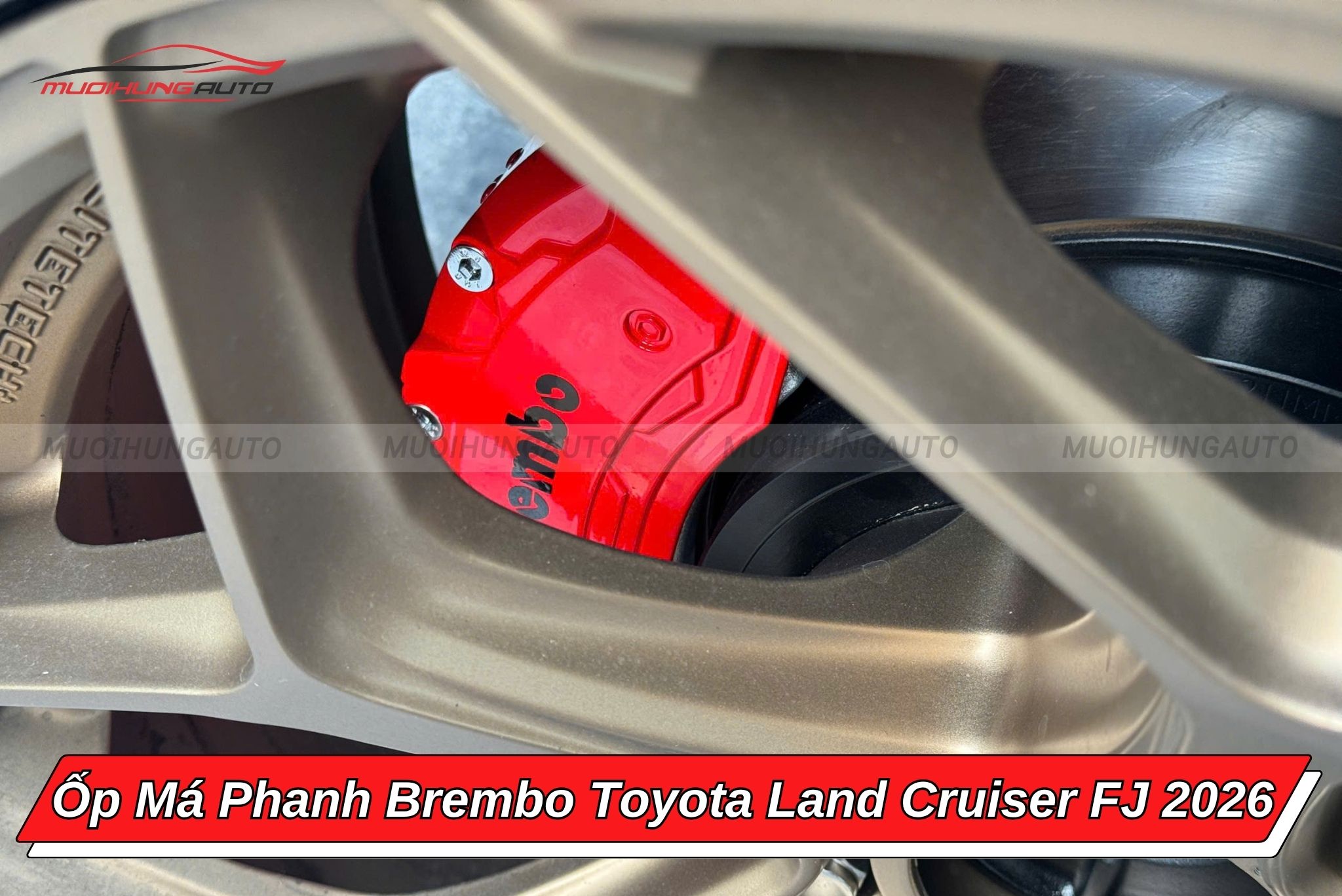 Ốp phanh Brembo xe Toyota Land Cruiser FJ 2026