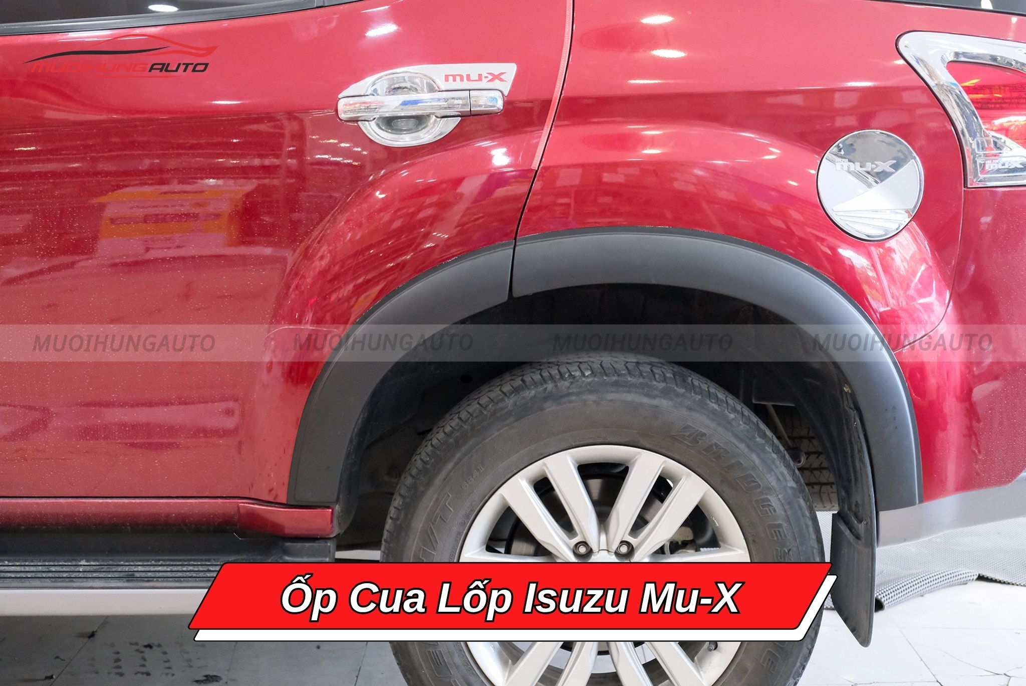 Ốp viền cua lốp Isuzu Mu-X