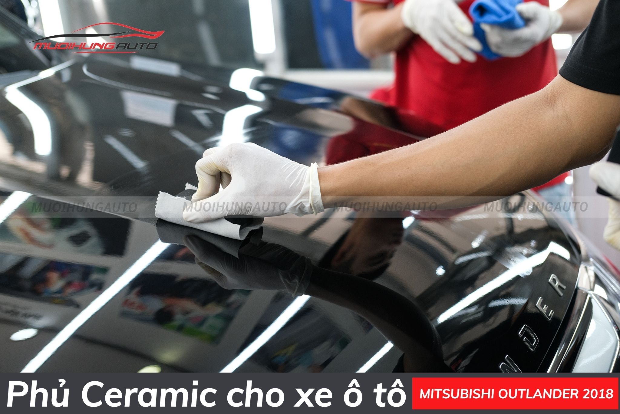 Phủ ceramic cho xe Mitsubishi Outlander 2018
