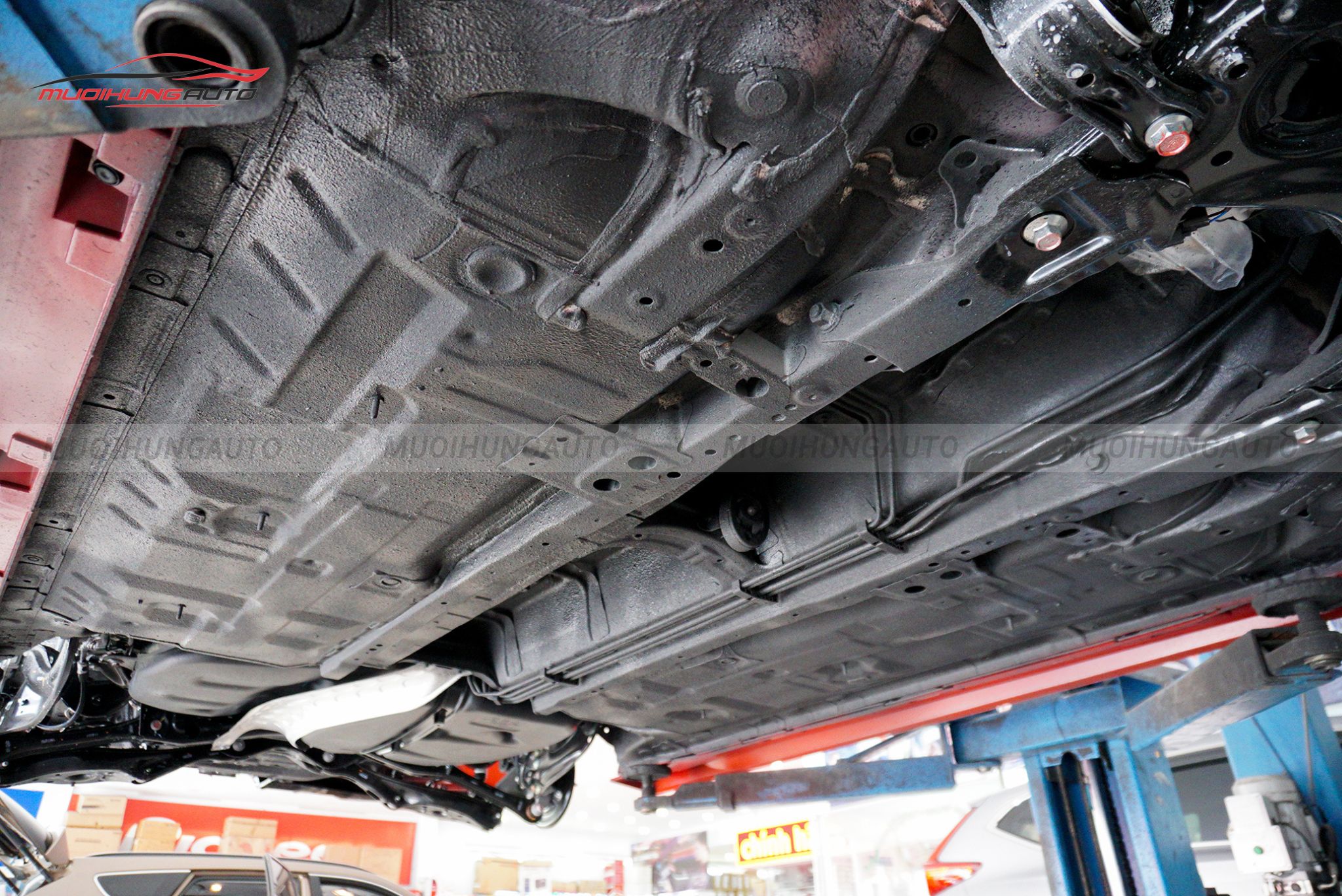 Phủ gầm xe ô tô Honda Civic 2016 - 2021