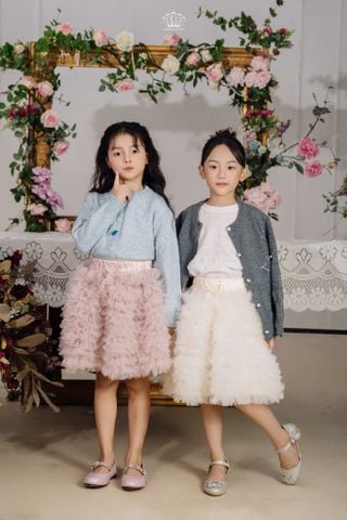 ✨ Áo Khoác Len - Thời Trang Thu Đông, Ấm Áp Mà Vẫn Phong Cách