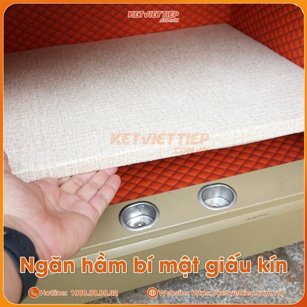 Ngăn hầm bí mật giấu kín của két sắt siêu cường Việt Tiệp KSC100VTĐT, giúp cất giữ vàng, tiền mặt và tài sản quý an toàn, tăng độ bảo mật tuyệt đối.