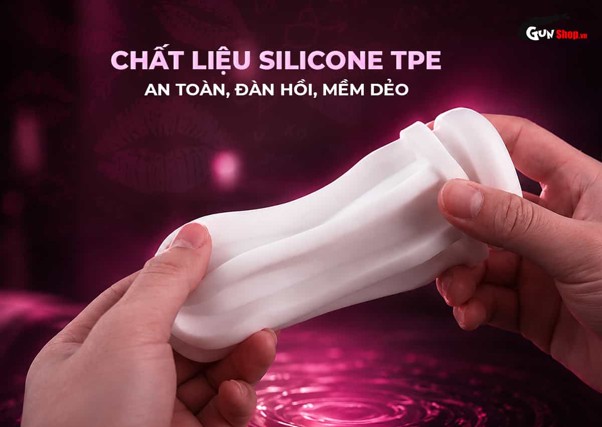 Galaku Air Color Cosmic Black làm từ chất liệu silicone TPE đàn hồi