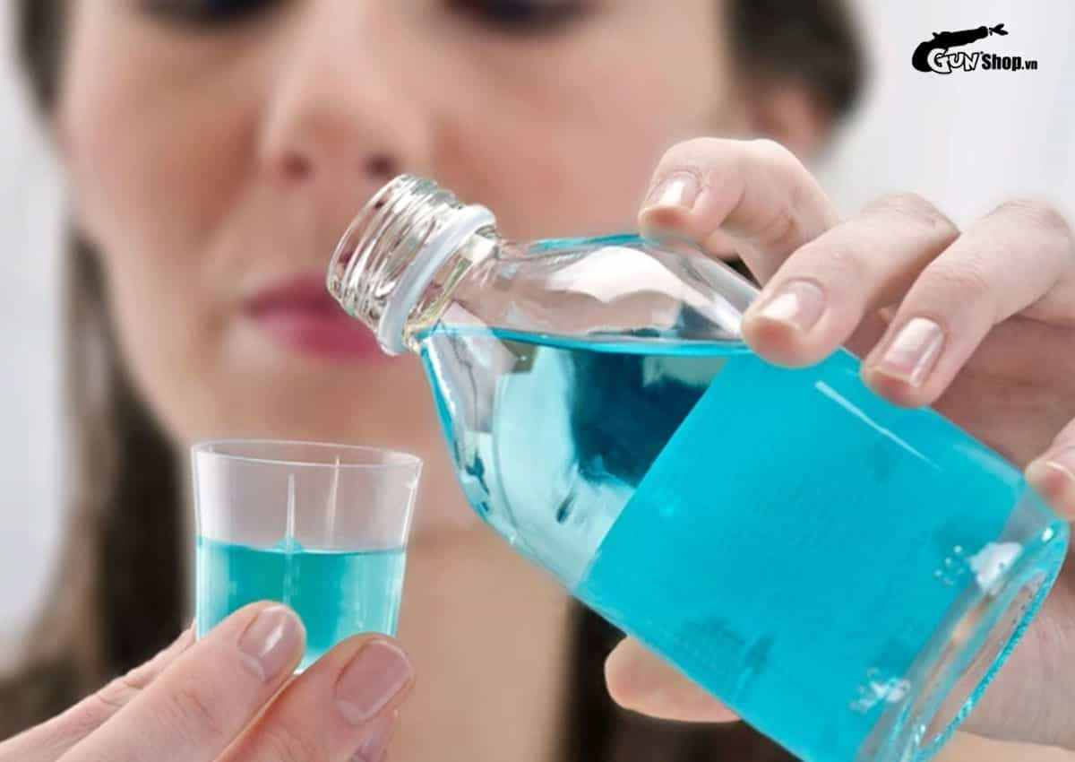 Quan hệ bằng miệng xong vệ sinh như thế nào để an toàn và sạch sẽ?