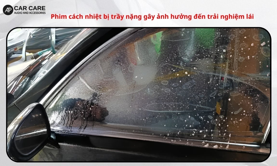 Phim cách nhiệt bị trầy nặng gây ảnh hưởng đến trải nghiệm lái