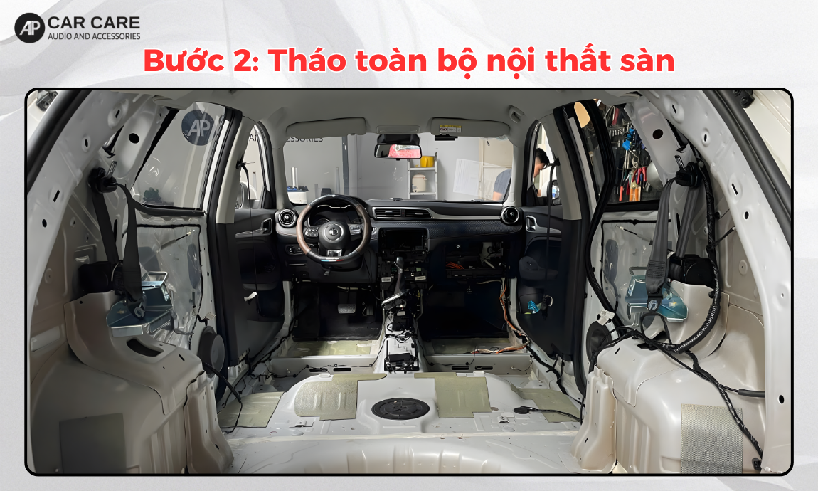 Quy trình dán cách âm sàn xe hơi chuẩn detailing tại AP Car Care