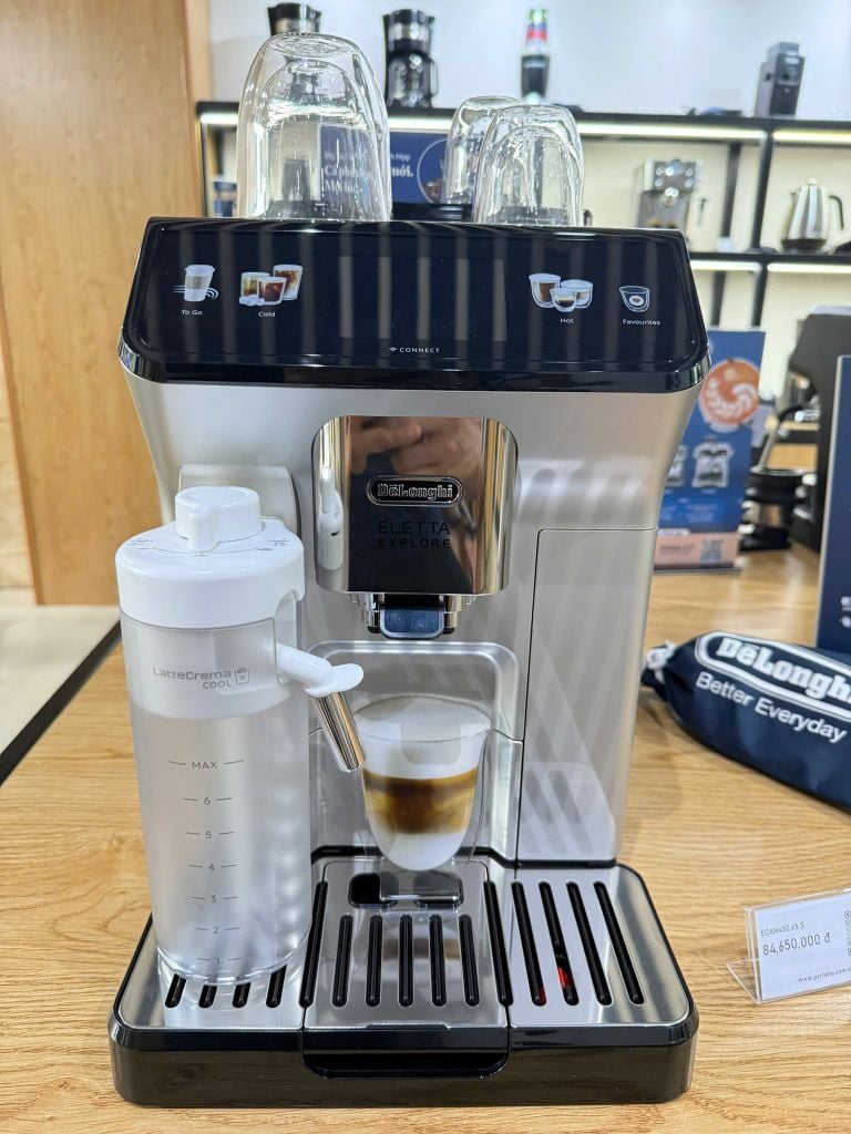 Hình ảnh thực tế Máy pha cà phê tại nhà Delonghi ECAM450 65.S
