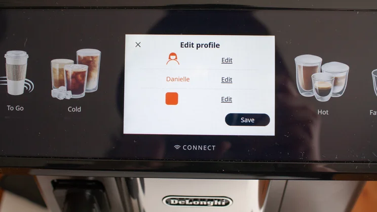 Lưu hồ sơ người dùng với máy pha cafe đời mới nhất Delonghi ECAM450 65 S Eletta Explore cold brew