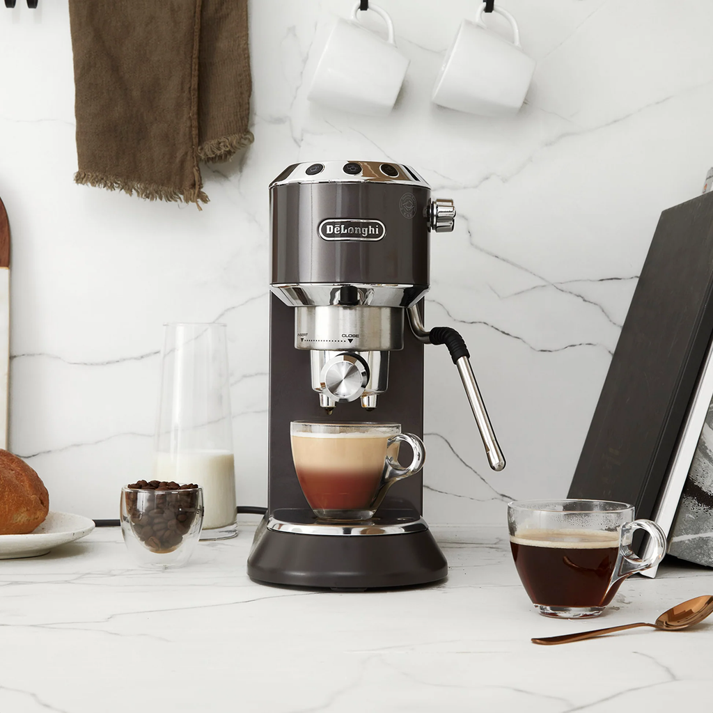 Máy pha cafe gia đình Delonghi EC885