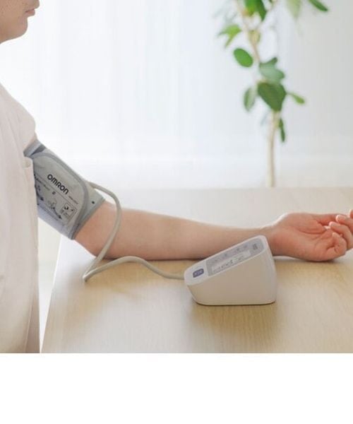 máy đo huyết áp Omron HEM 7127 nội địa Nhật