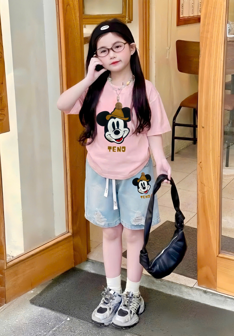 Bộ short jean bé gái Mickey mũ chóp