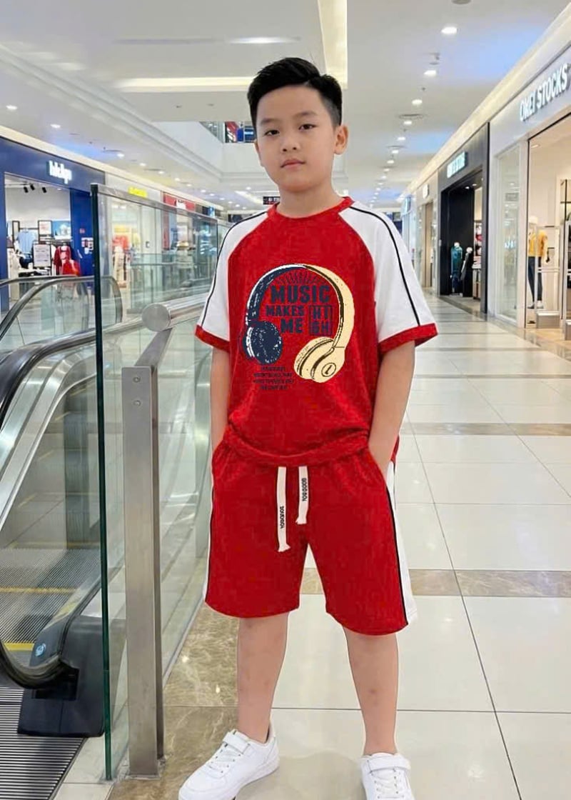 Bộ thun bé trai music