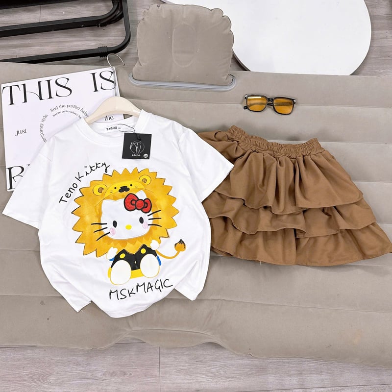 Bộ váy tầng bé gái Kitty mặt trời