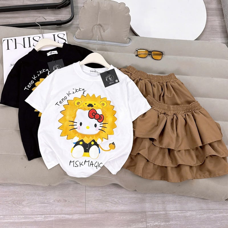 Bộ váy tầng bé gái Kitty mặt trời