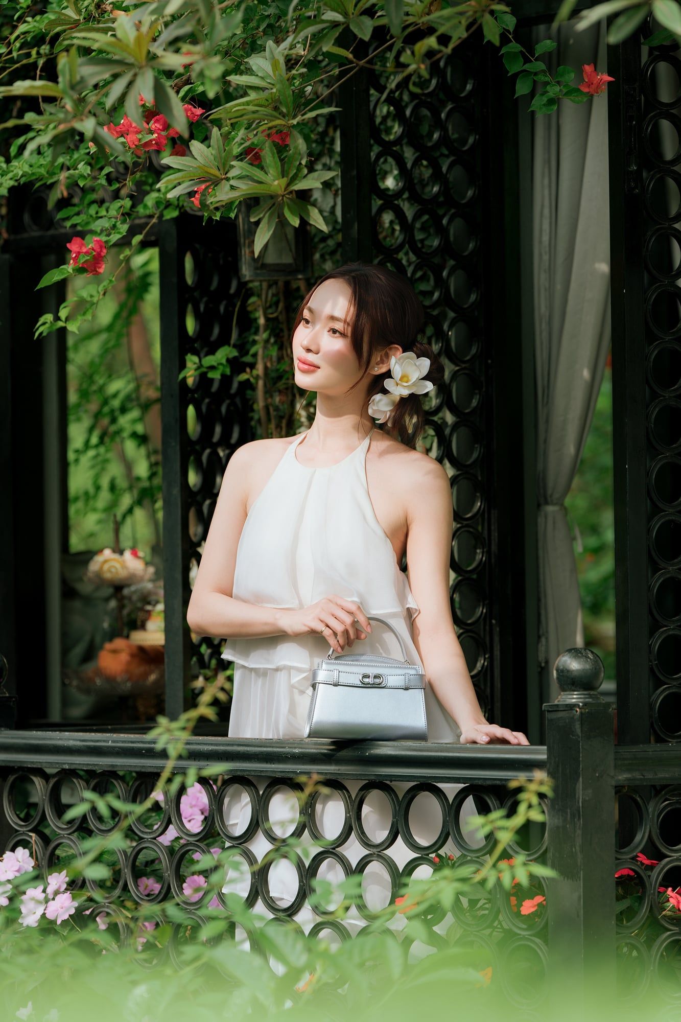 Túi Yuumy (Thời trang nữ size 19 phối khóa xoay - Túi đeo chéo da Glossy YN232BC) màu bạc