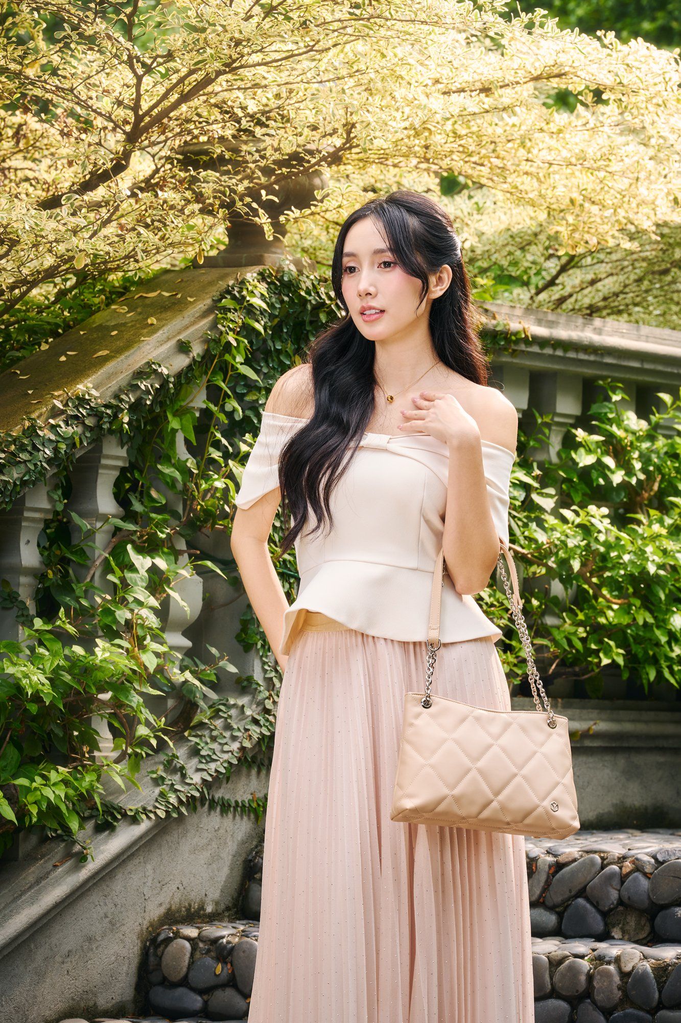 Túi Yuumy (Thời trang nữ chần bông quả trám size 28 - Túi đeo chéo da Seasand YN280)