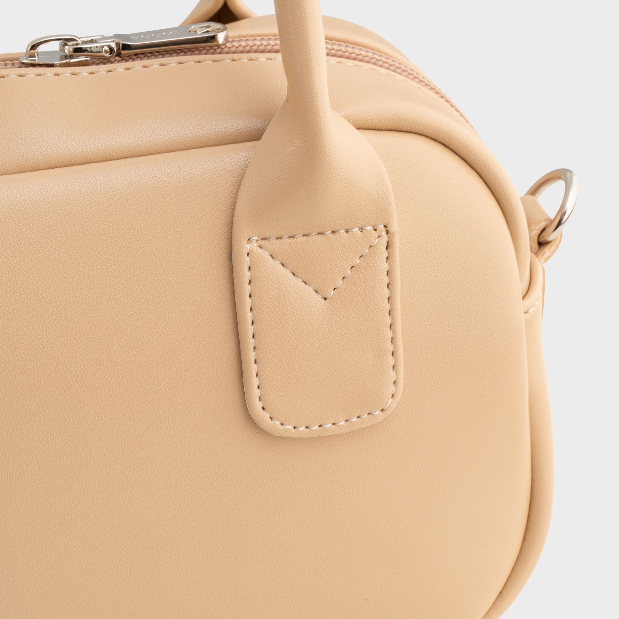 Túi Yuumy (Thời trang nữ dáng hộp nhỏ gọn tinh tế - Túi xách da Seasand YTX89D) màu đen