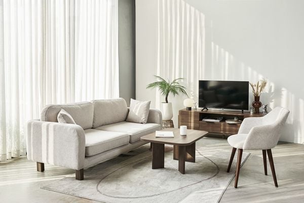 co-nen-thue-thiet-ke-noi-that-tron-goi-khong