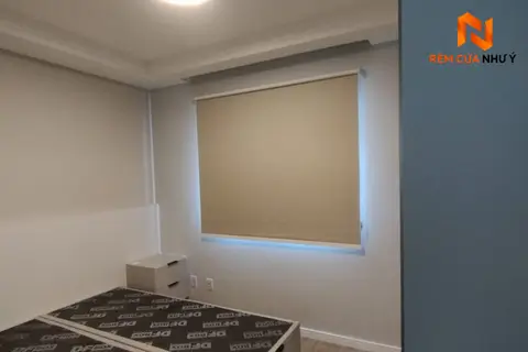 Thi công rèm cuốn chuẩn đẹp tại nhà phố của khách hàng.