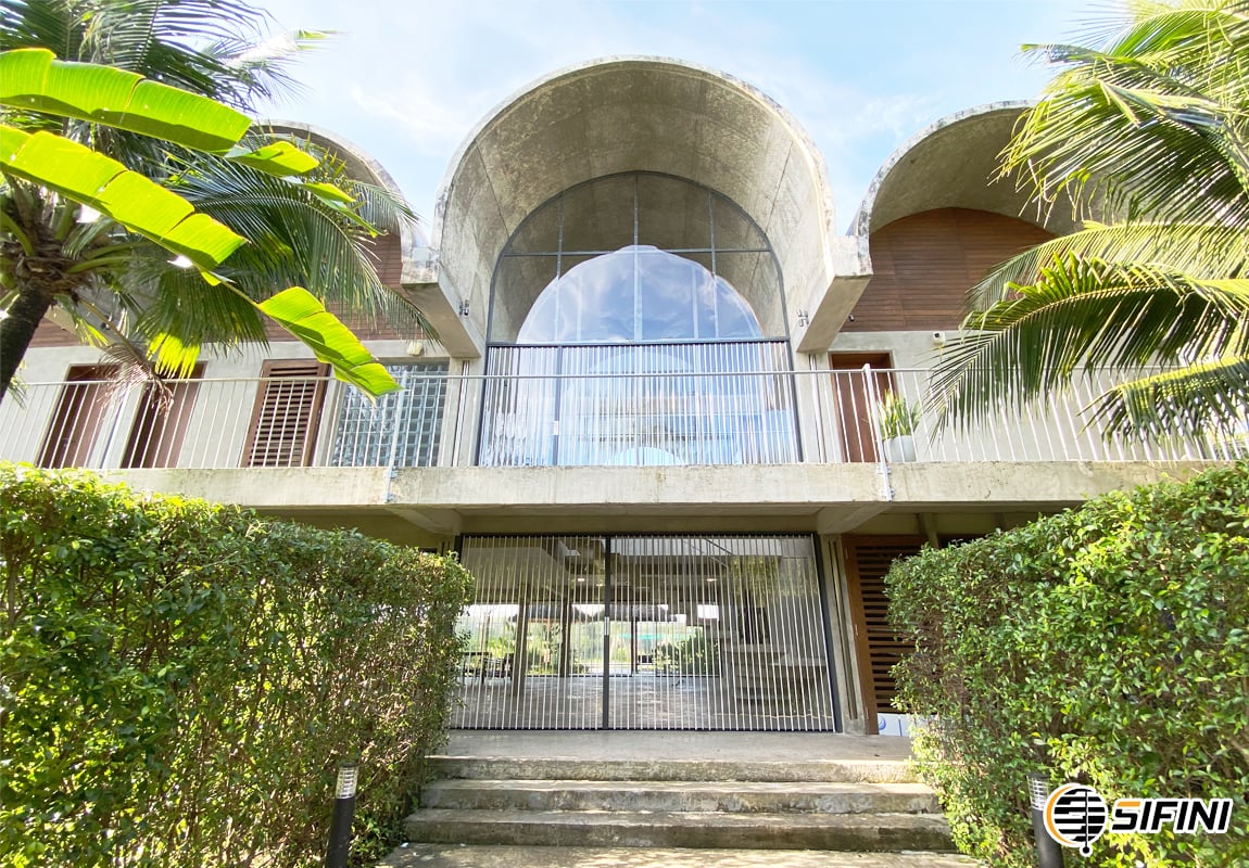 Cửa xếp lá nhựa trong