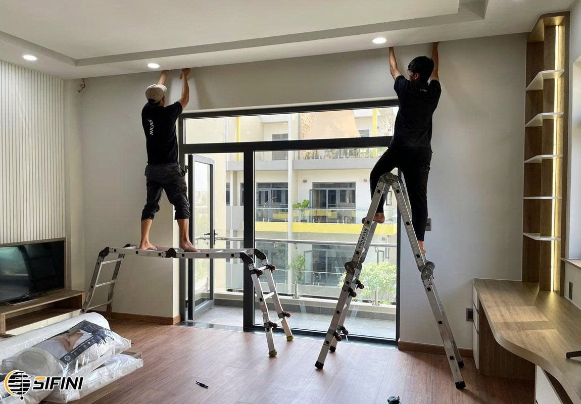 Rèm cửa tự động