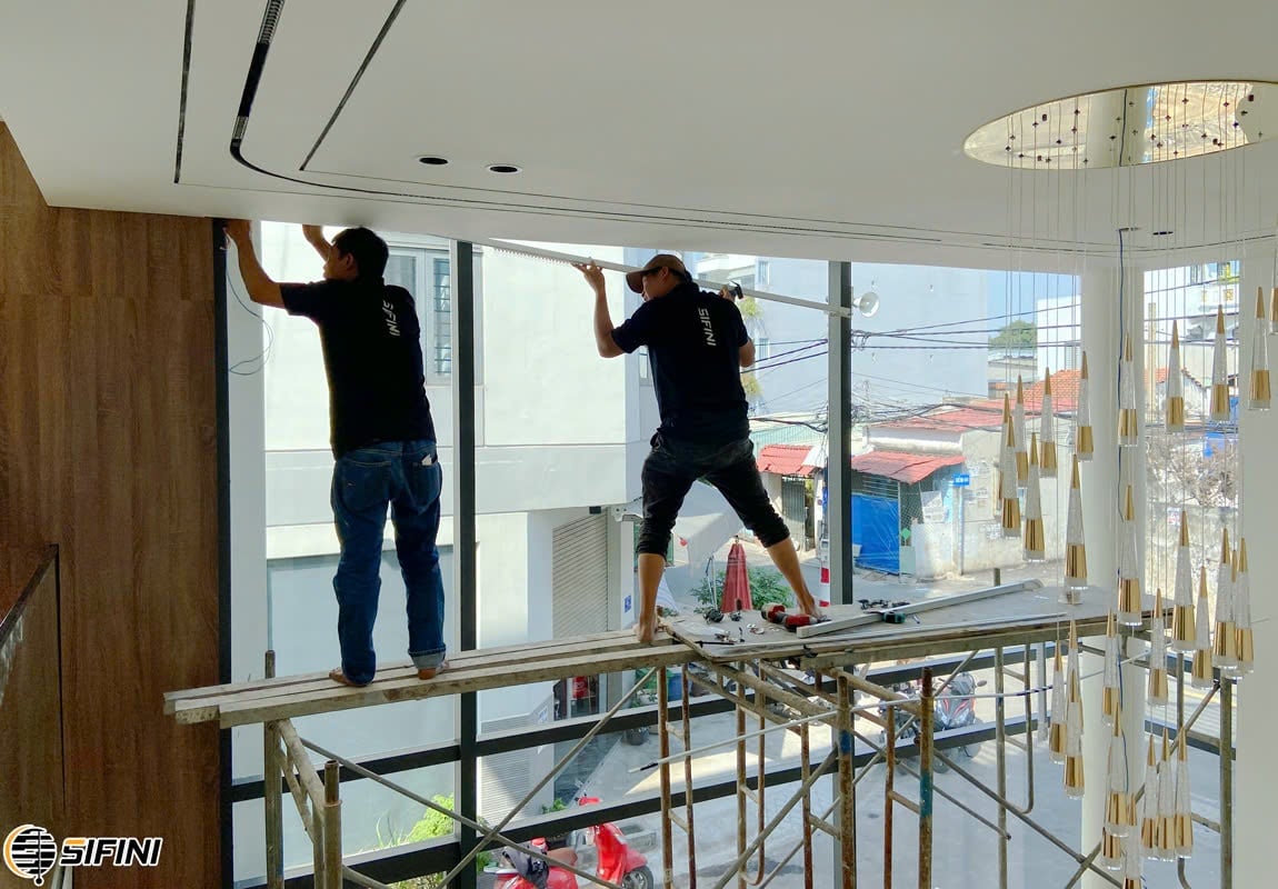 Rèm cửa tự động