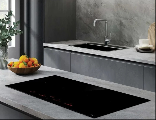 Bếp Từ Liền Vùng Elica 702 BL