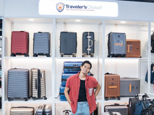 Vali Traveler's Choice tại House Of Luggage