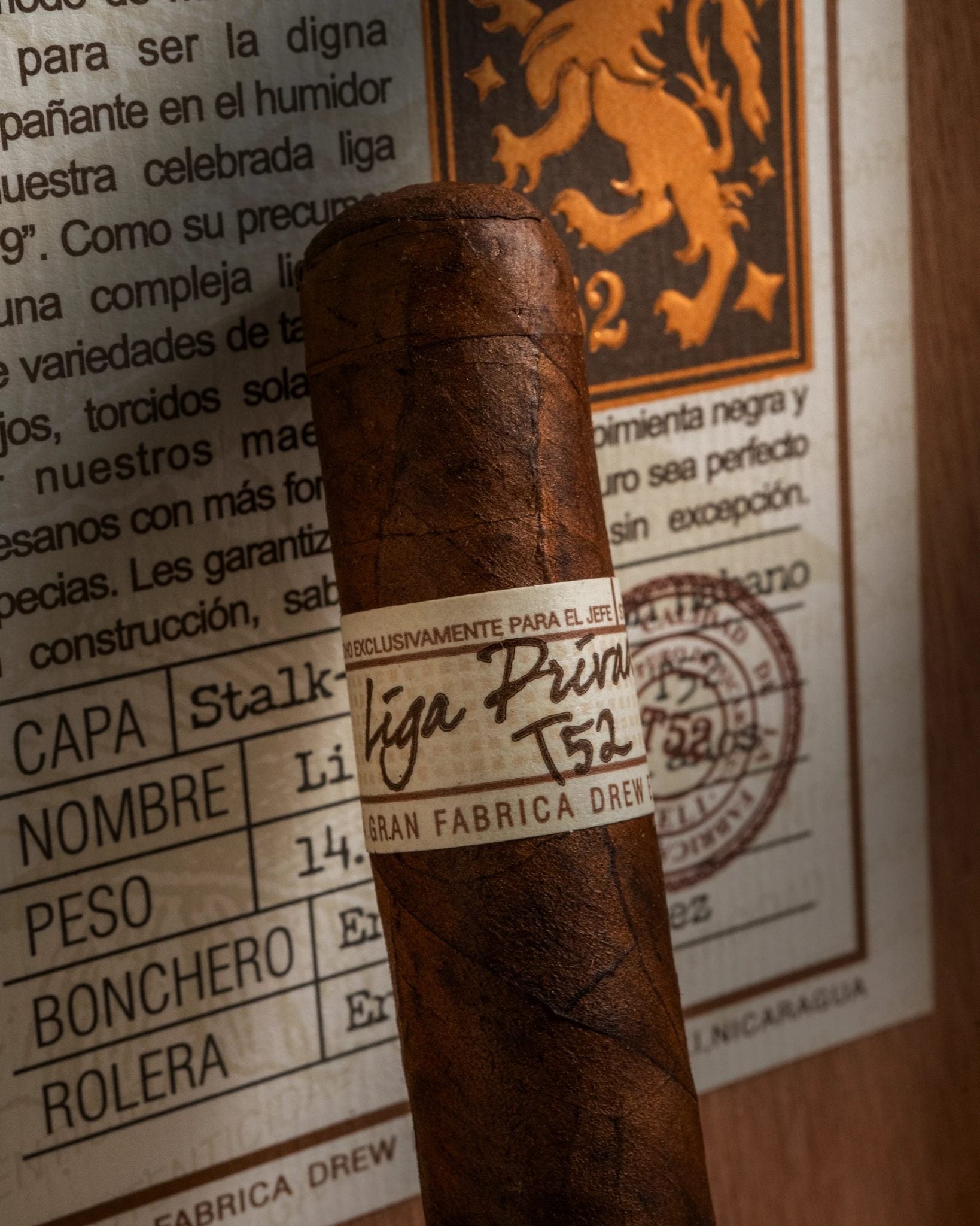 xì gà chính hãng, xì gà cao cấp, xì gà Liga privada T52