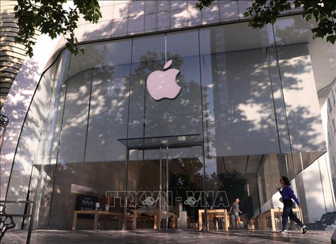 'Phù thủy giao diện' Apple gia nhập Meta