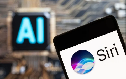 Apple dựa vào Google để cải tiến Siri