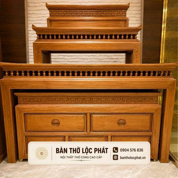 Bàn thờ gỗ gõ đỏ bàn giao tại Nguyễn Thị Thập Quận 7