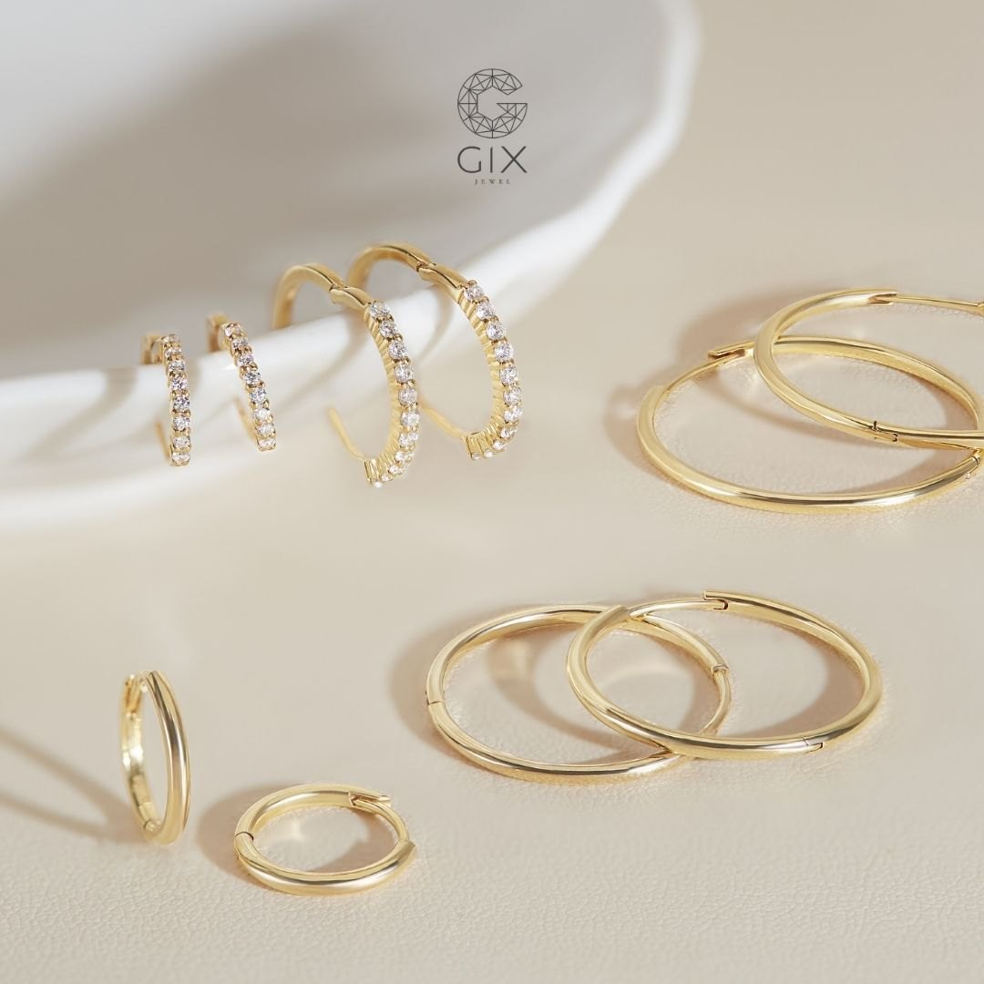 Bông tai vàng 14K với độ vàng vừa phải