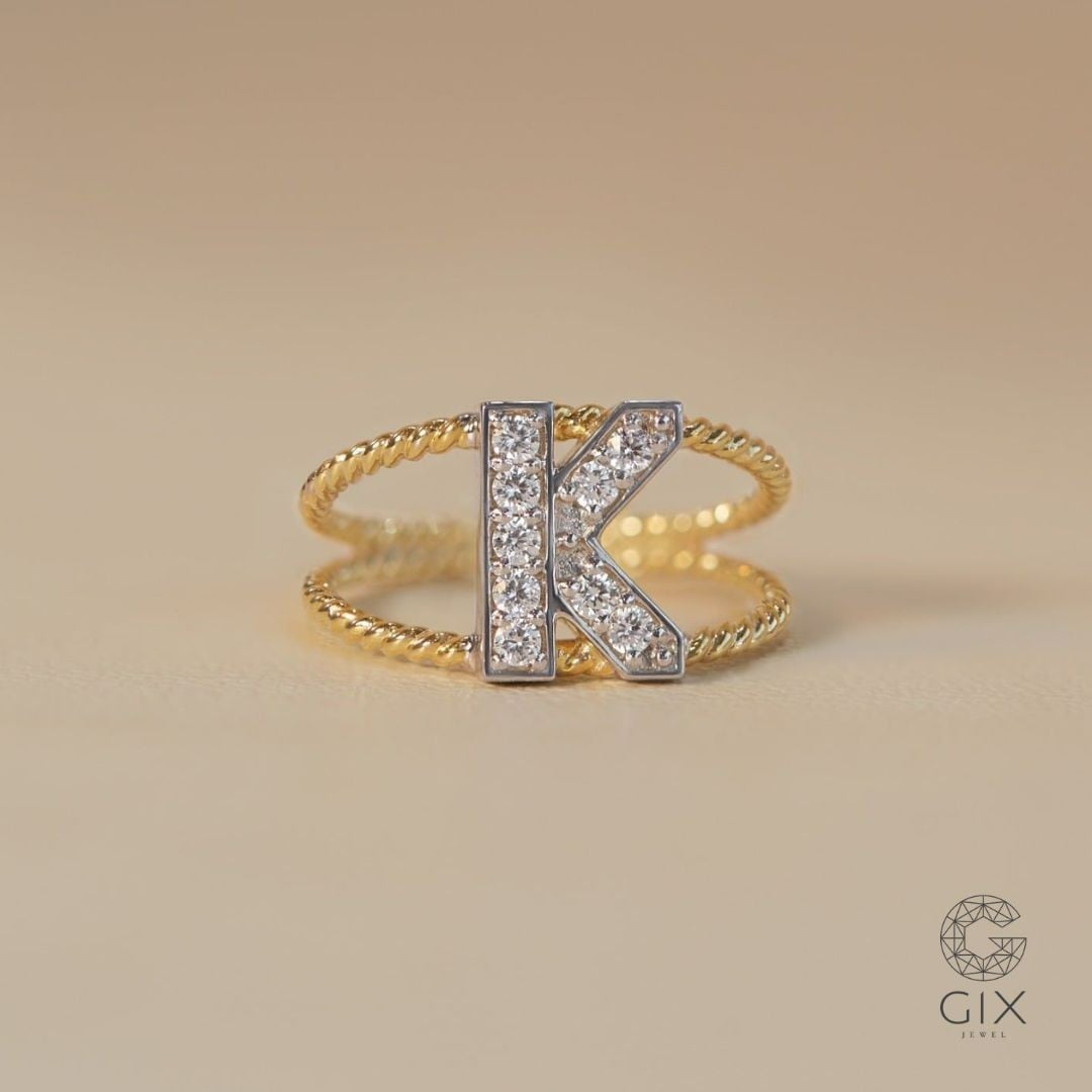 Nhẫn chữ đai xoắn đính đá