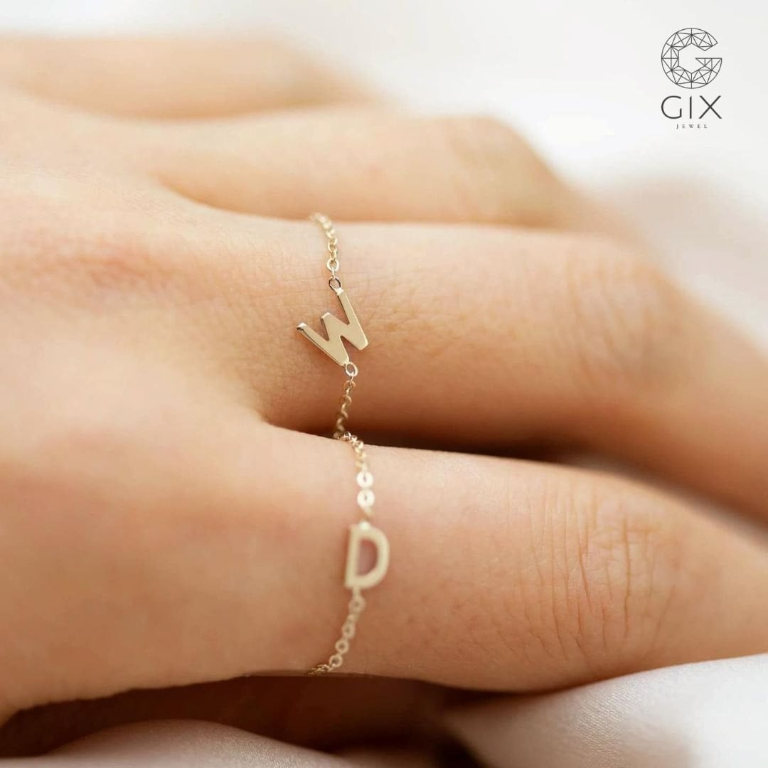 Nhẫn dây xích chữ cái