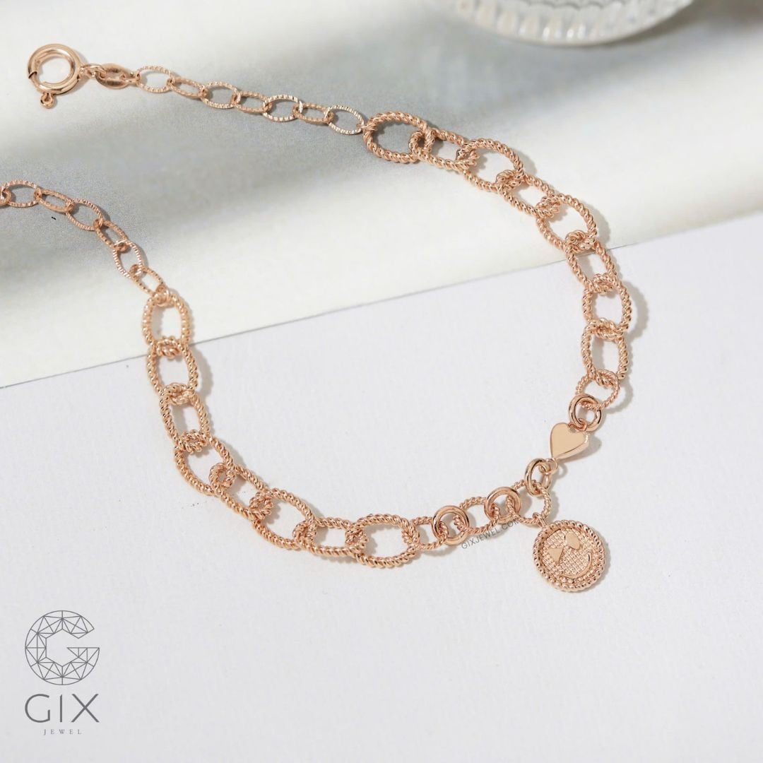 Mẫu lắc tay mắt tròn mềm mại, dễ phối charm và phù hợp cả nam lẫn nữ