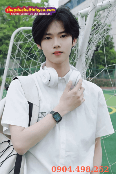 Trai Việt thư thái