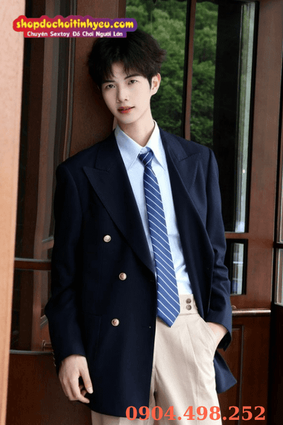 Trai trẻ mặt Hàn