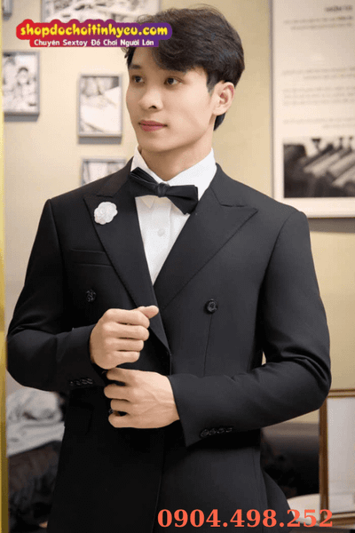 Người đàn ông thanh lịch