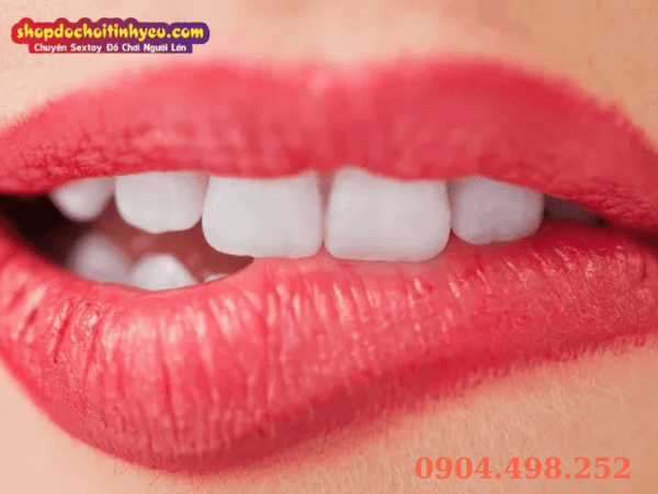 Bốn hiểm họa y khoa khi bôi trơn bằng nước bọt