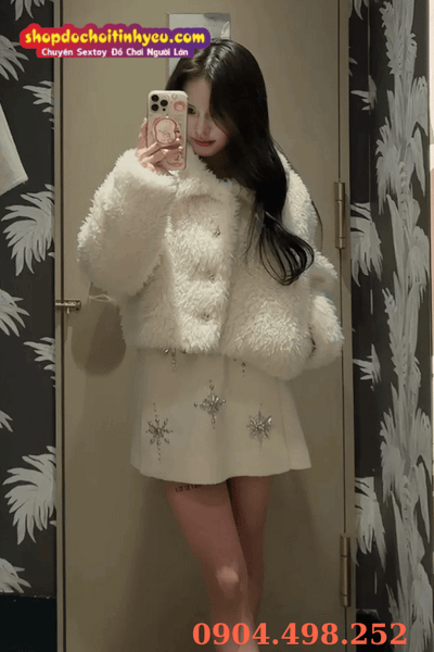 Váy ngắn style trẻ